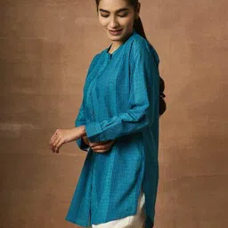 women plus Women Printed Cotton Mandarin Kurti image 2