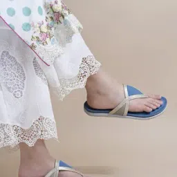 shoetopia Women Round-Toe Slip-On Flat Sandals image 2