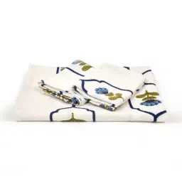 mafatlal Floral Print Bath Towel with Hand Towels image 2