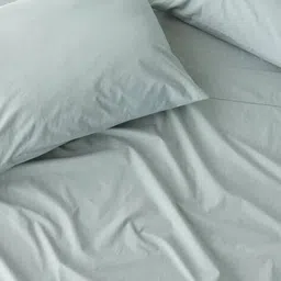 haus & kinder 300 TC King Size Bedsheet with Pillow Covers image 2