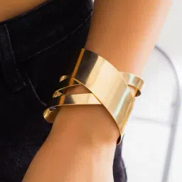 jewels galaxy Women Gold-Plated Cuff Bracelet image 2