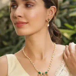 brado jewellery Women Gold-Plated Stone-Studded Pearl Multi-Piece Jewellery Set image 2