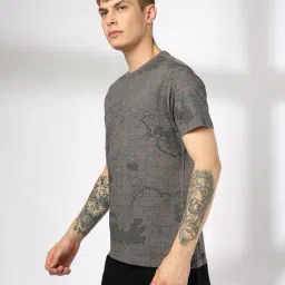 dnmx Men Graphic Print Regular Fit Crew-Neck T-Shirt image 2