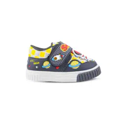 kats Boys Round-Toe Sneakers with Velcro Fastening image 2