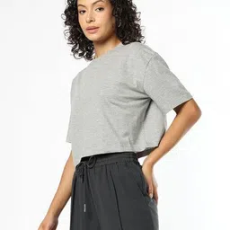 buda jeans co Women Boxy Fit Crew-Neck Crop T-Shirt image 2