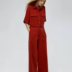 cover story Women Boxy Fit Crop Shirt image 2