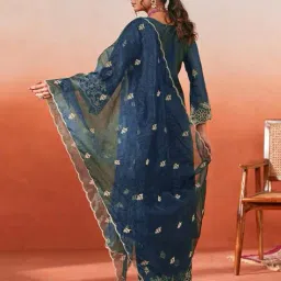 royal export x ag Women Embroidered Straight Kurta with Pants & Dupatta image 3