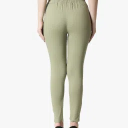 zri Textured Pants with Insert Pockets image 3