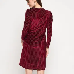 madame Women Striped V-Neck Wrap Dress image 3