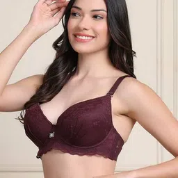 prettycat Lace Lightly-Padded T-Shirt Bra with Adjustable Straps image 3