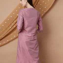 melange by lifestyle Women Embroidered Straight Kurta image 3