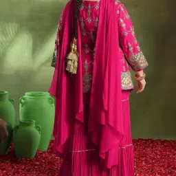 extra love by libas Women Floral Kurta Set image 3