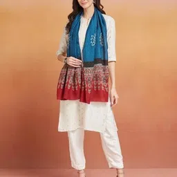 fabindia Women Printed Stole with Contrast Border image 3