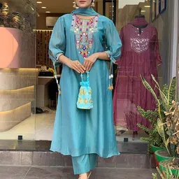 nyrika Women Embroidered Straight Kurta Set image 3