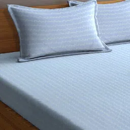 arrabi Striped Double Bedsheet with 2 Pillow Covers image 3