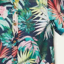 fame forever by lifestyle Floral Print Regular Fit Shirt with Spread Collar image 3