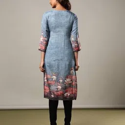 nyrika Women Floral Print Straight Kurta image 3