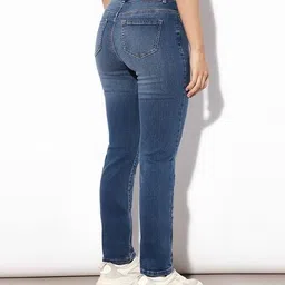 only Women Lightly Washed Slim Fit Jeans image 3