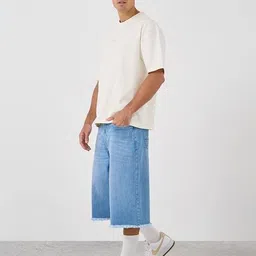 styli Mid Rise Regular Fit 3/4th Shorts image 3