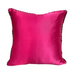 tara sparkling homes Velvet Cushion Covers image 3