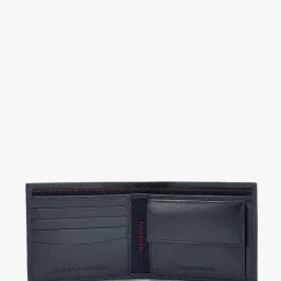 tommy hilfiger TH/ELKHGCW08/SAT20 Bi-Fold Leather Wallet image 3