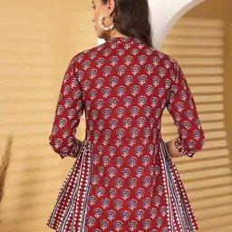 subagi fashion Women Floral Regular Fit Shrug image 3
