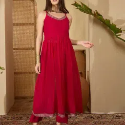 youthnic Women Embroidered Anarkali Kurta Suit Set image 3