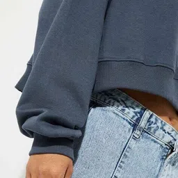 max Women Boxy Cropped Sweatshirt image 3
