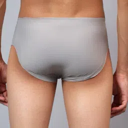 la intimo Men Brief with Elasticated Waist & Stitch Detail image 3