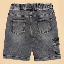 pantaloons junior Boy Regular Fit Flat-Front Shorts image 3