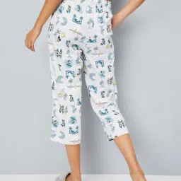 max Printed Straight Fit Capris image 3