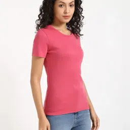 tommy hilfiger Women Regular Fit Round-Neck T-Shirt with Logo Print image 3