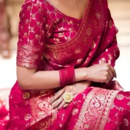 svaraa Women Kanjeevaram Silk Saree image 3