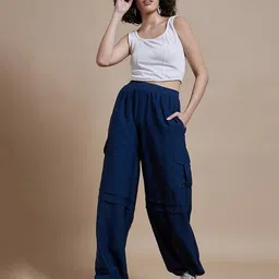leia Women High Rise Loose Trousers image 4