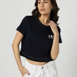 gap Women Relaxed Fit Crew-Neck T-Shirt image 4