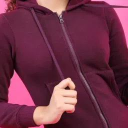 timyka Women Regular Fit Hoodie with Insert Pockets image 4