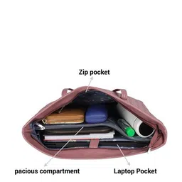 mochi Women Quilted Tote Bag image 4