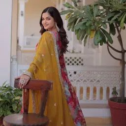 wedani Women Embroidered Anarkali Kurta Set image 4