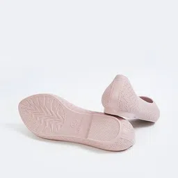 max Women Perforations Ballerinas image 4