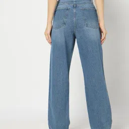 yousta Women Lightly Washed High-Rise Straight Fit Jeans image 4