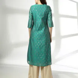 avaasa set Women Foil Print Straight Kurta with Pants & Dupatta image 4