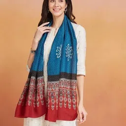 fabindia Women Printed Stole with Contrast Border image 4