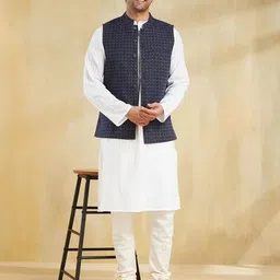 fabindia Men Regular Fit Sleeveless Nehru jacket image 4