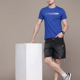 buda jeans co Men Typographic Print Crew-Neck T-Shirt image 4