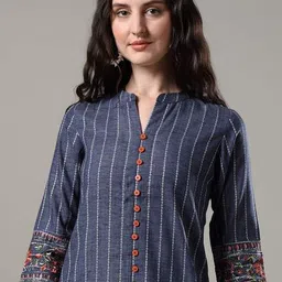 nyrika Women Striped Straight Kurta image 4