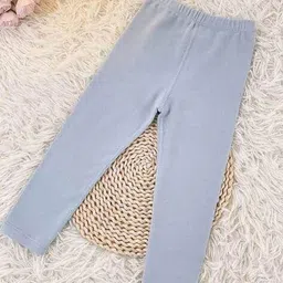 little surprise box Solid Thermal Vest image 4