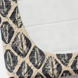 fine tex world 250 TC Printed King Size Double Bedsheet with Pillow Covers image 4