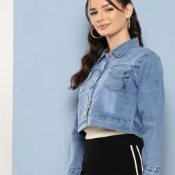 leia Women Regular Fit Denim Jacket with Flap Pockets image 4