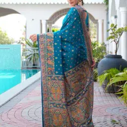 svaraa Women  Pashmina Silk Saree with Paithani Border And Unstitched Matching Blouse Piece Traditional Saree image 4