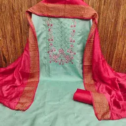 svaraa Women Embroidered Unstitched 3-Piece Dress Material image 4